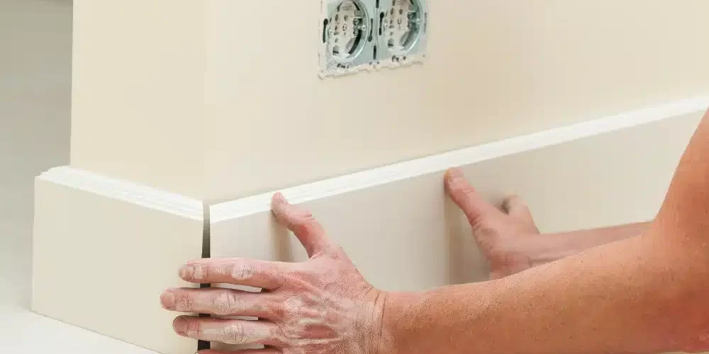 บัวพื้นคืออะไร ต้องมีไหม เลือกบัวพื้นแบบไหนดี