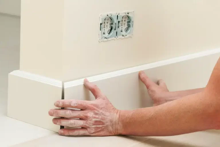 บัวพื้นคืออะไร ต้องมีไหม เลือกบัวพื้นแบบไหนดี