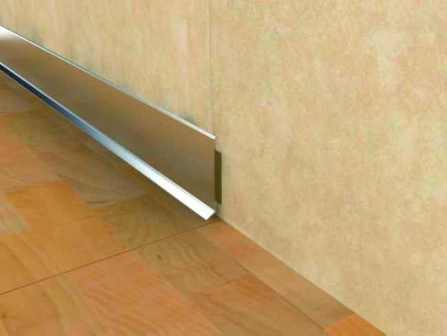 Aluminium Self Adhesive Skirting Alusite SK series