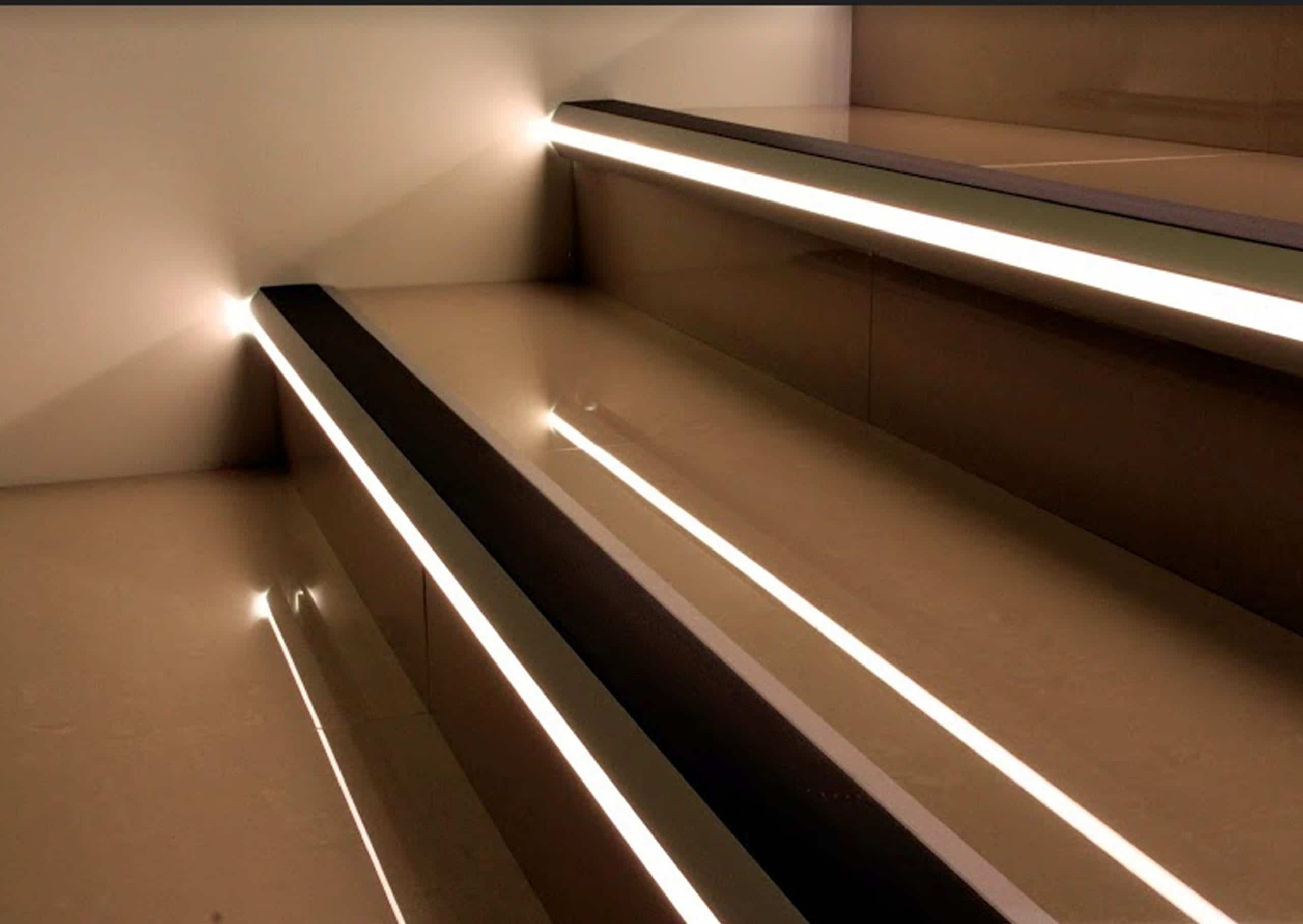 Aluminium Safety Stair Nose with Anti Slip for LED Light Alusite Lightning series